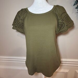 LOFT Olive Short Sleeve Eyelet Top size Medium